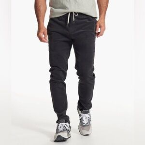 Vuori Optimist Charcoal Grey Corduroy Pants V440 size medium